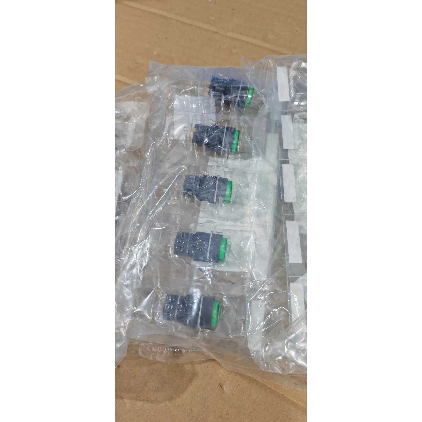 【议价-可维修】 Eleric XB6EAW3B1F /均有货