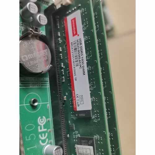 询价宜鼎D38G1600共四个1004G16议价