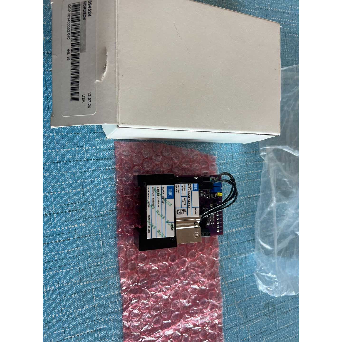 MAC电磁阀34 B-L50-GFCJ-1BA全新。带盒子包
