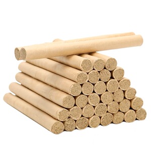 防蚊艾条点燃熏屋告别蚊虫侵扰