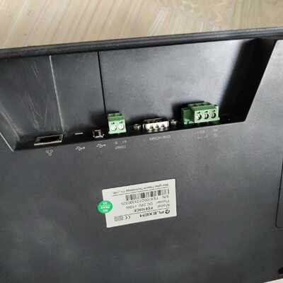 议价繁易触摸屏FE6100CE，，状态正适用