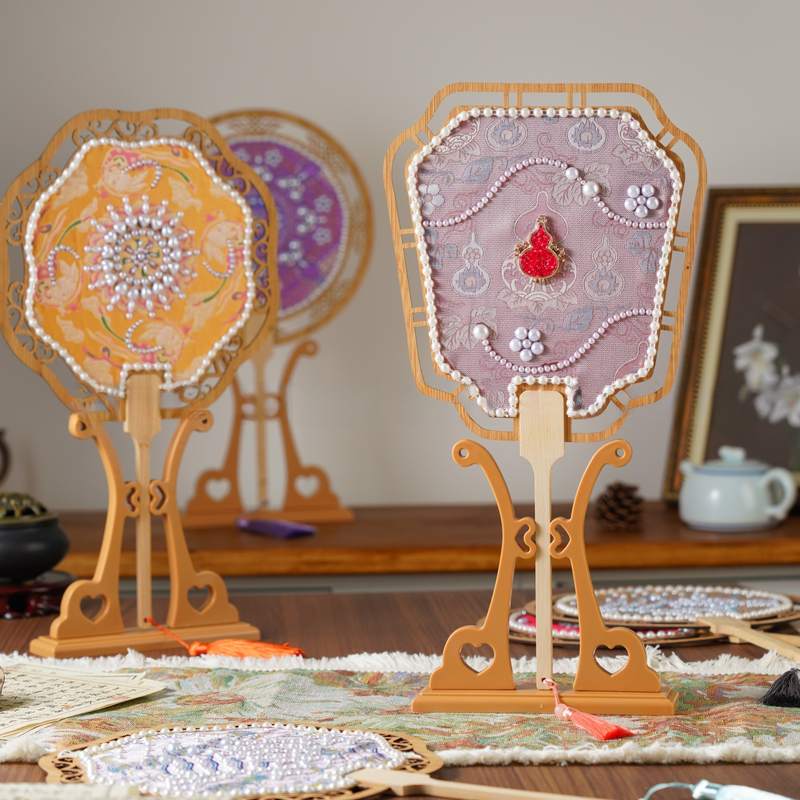 宋锦珍珠扇diy材料包手工扇子团扇母亲节团建沙龙活动古风镂空扇