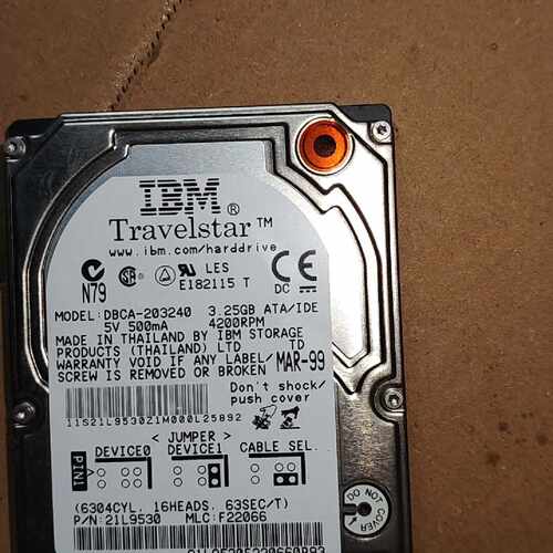 溢价-IBM Travelstar DBCA-203240 2.5
