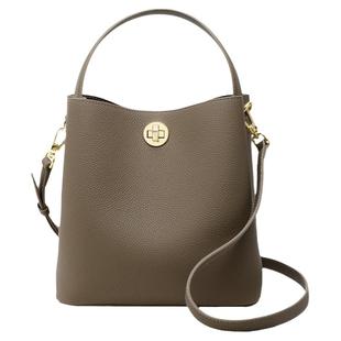 星期六包包女2025新款水桶包真皮斜挎包百搭大容量妈妈包手提女包