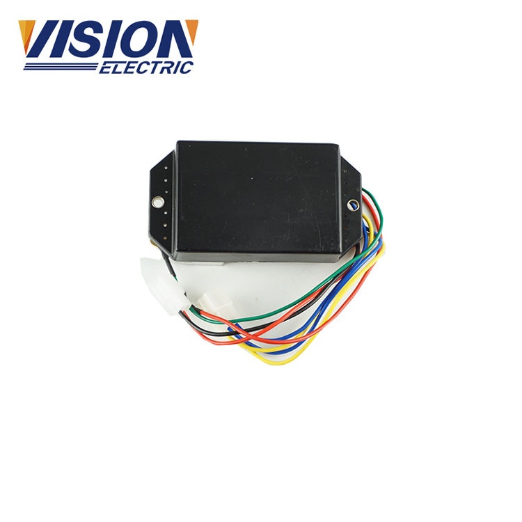 KI-DAVR150S电压调节器发电机调节器配件发电机组电板调压