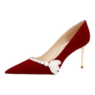 红色绝美婚鞋女2025新款新娘鞋秀禾婚纱两用敬酒服法式婚礼高跟鞋