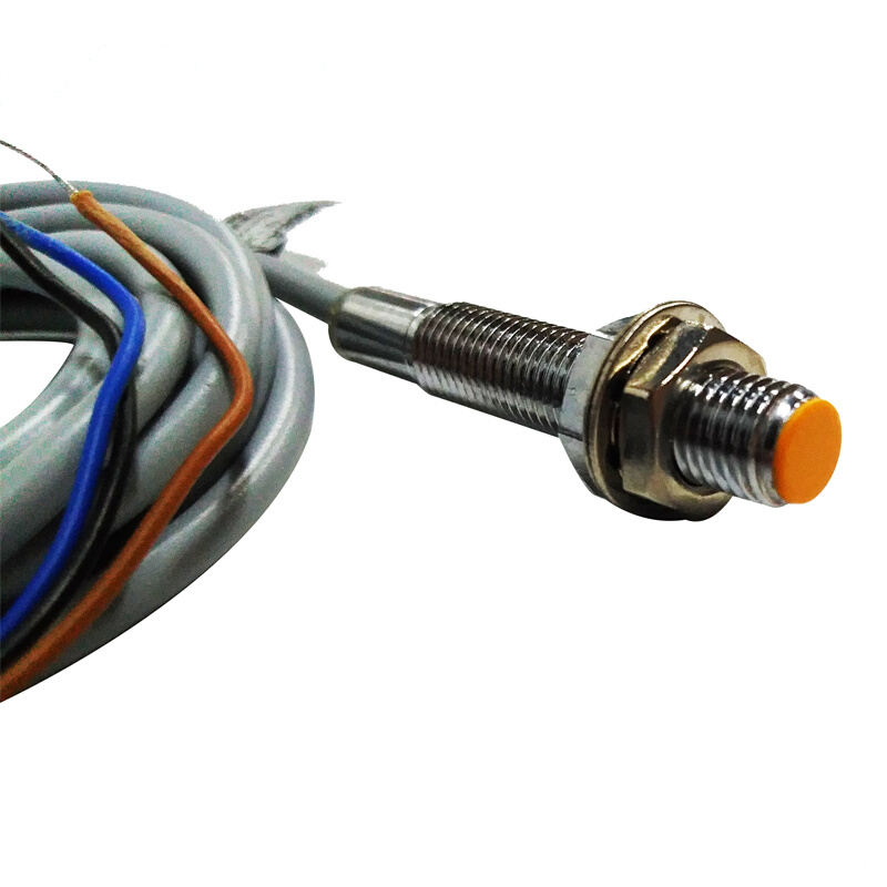 传感器 接近开关LJG08A-2/Z2CN2 三线常开 0-30非埋入式