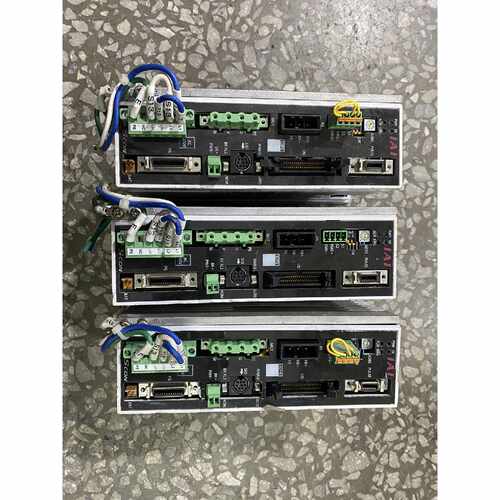 在线议价IAI伺服驱动器，SCON-C-601-NP-0-2两个，S