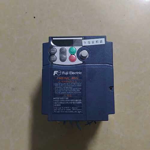 〔议价-可维修〕富士变频器FRN0002C2S-4C 三相380-480V