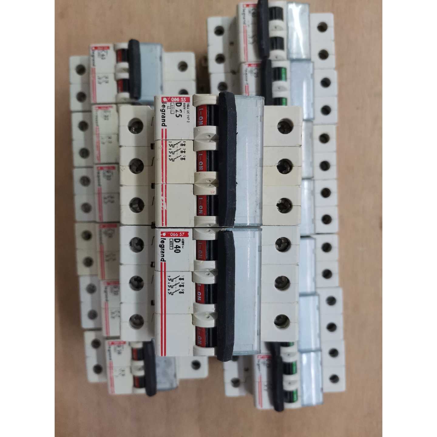 原装进口罗格朗1p2p.3p.4p.空开 拆机现货数量有限