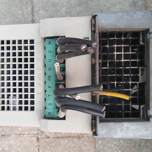 议价超同步驱动器BKSC-47P5GS2，7.5KW，拆适用