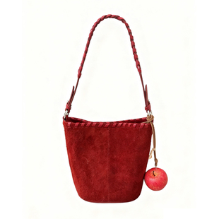 头层牛皮水桶包2025新款真皮手提斜跨包新年礼物本命年红色包包女