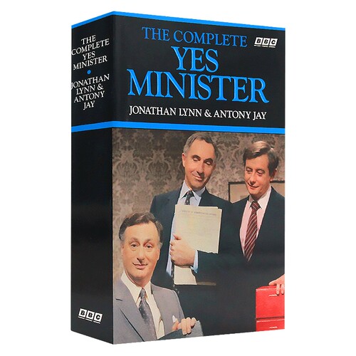 The Complete Yes Minister 英文原版小说 是 大臣 同名英剧改编 BBC 电视情景喜剧 日记体 英国文官制度 英文版进口英语书籍