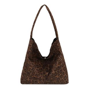 2025新款时尚豹纹单肩包女高级感小众设计手提包大容量通勤托特包