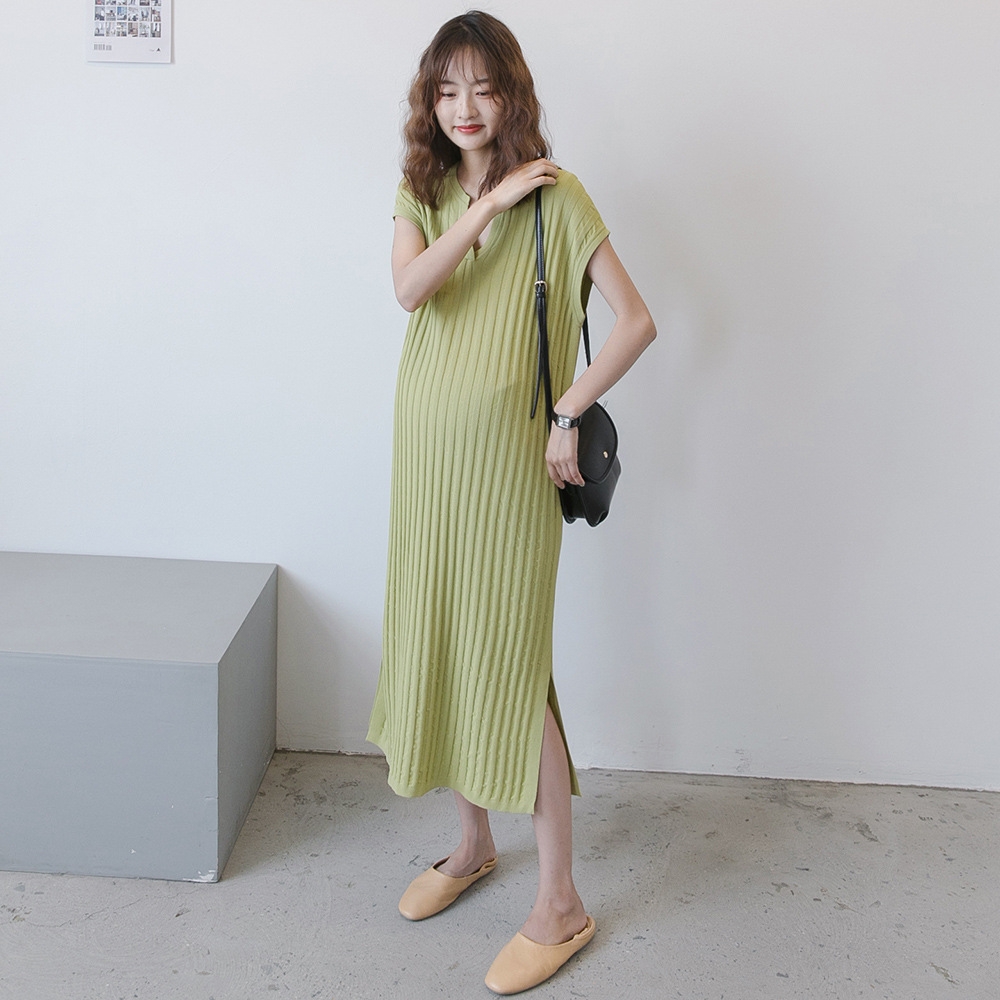 夏季新款孕妇装时尚韩版小V领纯色宽松大码两边开叉孕妇连衣长裙