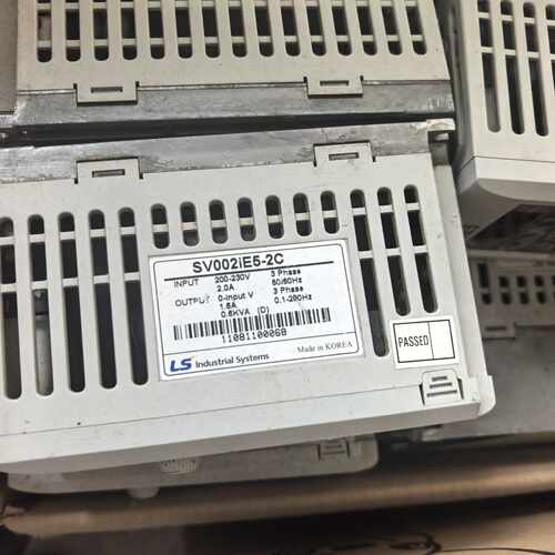 下单前咨询LS 产电 变频器SV002IE5-2C 0.2kw 220