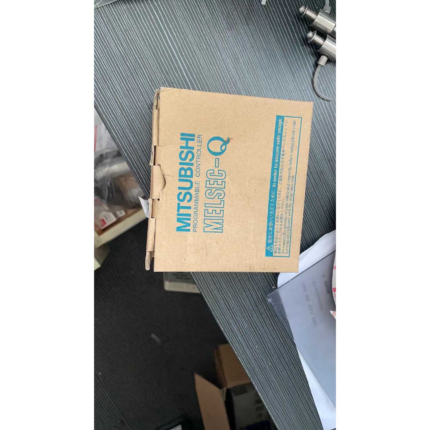 议价全新带包装三菱模块QJ71PB92D