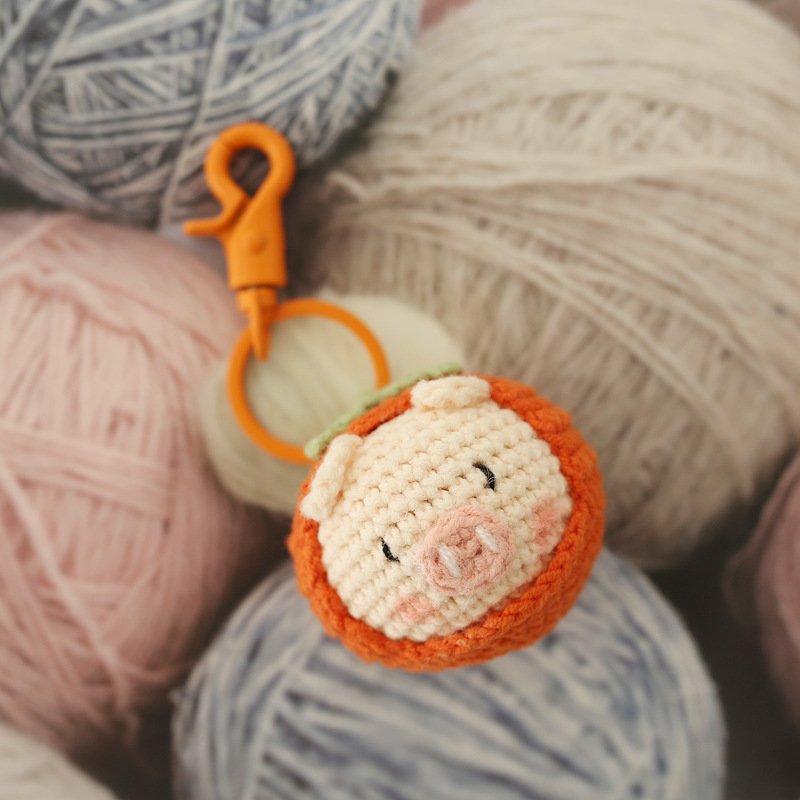 网聚特色手工编织挂件 柿子猪毛线钩织包挂饰 诸事皆宜玩偶成品