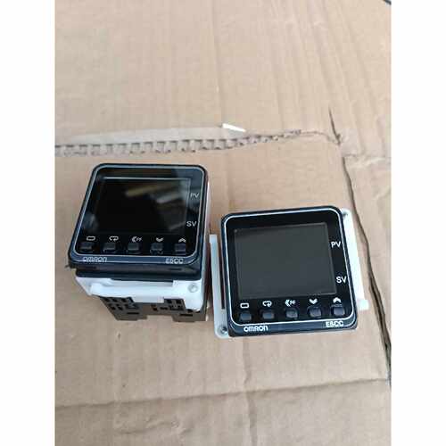 温控器E5CC-QX2ASM-000 成色如图功能议价