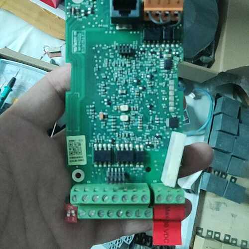 溢价-变频器ACS355接口信号板主板控制卡cpu板io板端