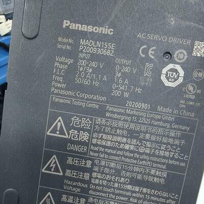 议价A6 200W Servo Motor In Excellent Condition Features Incl