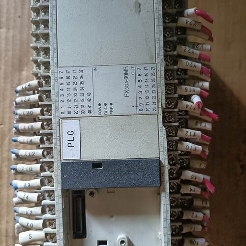 溢价-PLC  FX3GA-60MR-CM 物品 成色