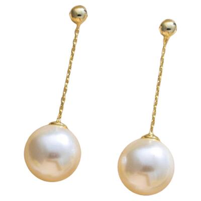 珠光宝气经典百搭圆形珍珠耳饰