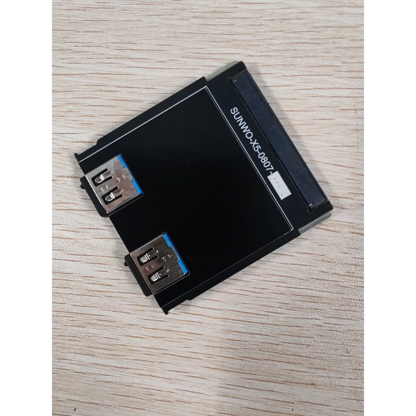 议价SUNWO-X5D,PC/CF卡转USB转换器,送U盘,实现