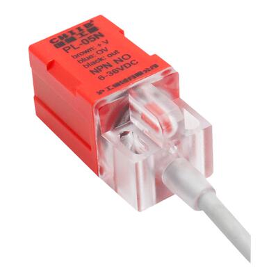 沪工接近开关PL-05N N2 P P2 DO DC D1 D2 Y1 Y2方形NPN三线常开