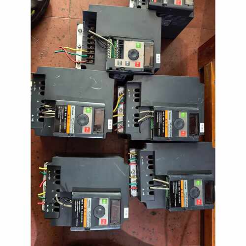 询价变频器VFNC3C-4037P 3.7KW 三相380V