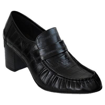 彭姐褶皱复古做旧粗跟乐福鞋