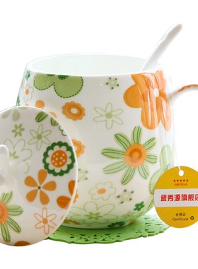 骨瓷马克杯创意杯子带盖情侣可爱