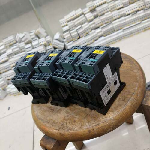 议 价接触器3RT20262KB40有6个线圈电压DC1工业自动可 维修