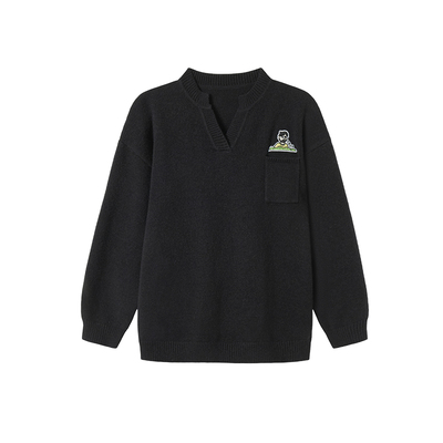 GEEEKPANDA宽松大码V领绣花毛衣