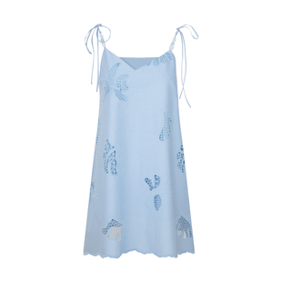 BLUEerror 镂空刺绣串珠白色吊带连衣裙女无袖海边度假裙子夏季