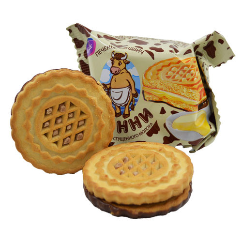 俄罗斯巧克力派三明治花生炼乳夹心涂层饼干康吉进口网红零食推荐