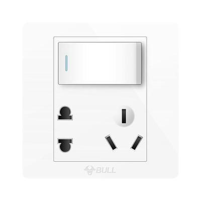 公牛10A白色86型一开五孔插座
