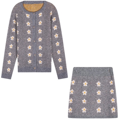 落落狷介灰色毛衣套装裙女