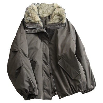 可拆卸毛领翻领宽松座山雕羽绒服