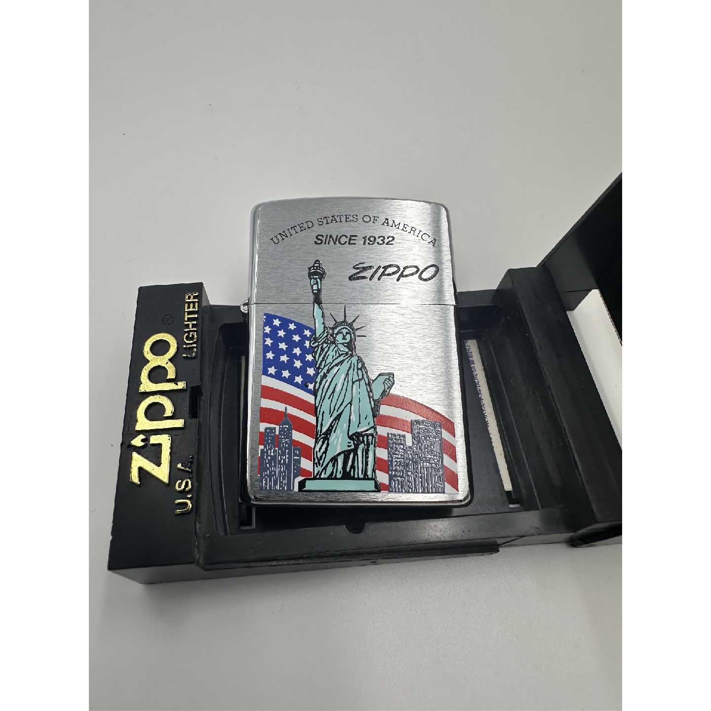 议价ZIPPO芝宝2000年镀铬自由女神图案全可维修