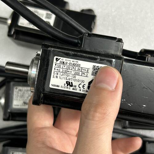 【询价】安川伺服电机SGMJV-01ADC6S，100W功率，正适用