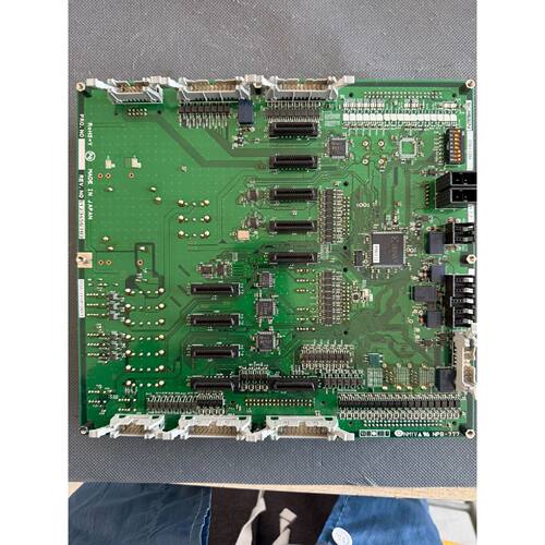 SCREEN 63915386 STD_SU3200PCB0—议价