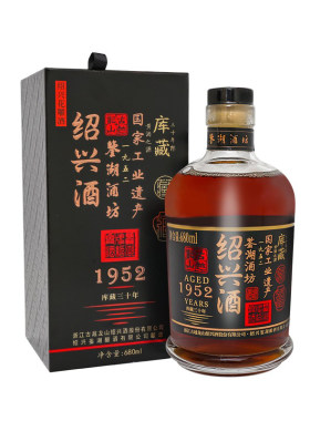 古越龙山绍兴黄酒1952库藏三十年鉴湖酒坊花雕酒半干型680ml/瓶