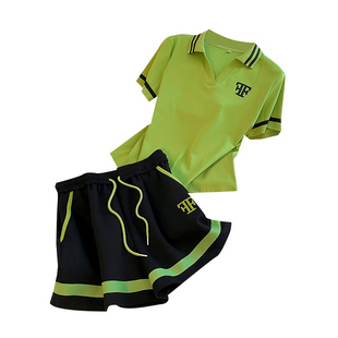 洋气V翻领T恤短裤运动套装女夏季短袖吸汗羽毛球服跑步休闲两件套