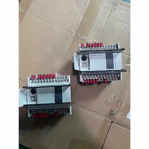 〔议价-可维修〕信捷PLC XD3-24RT-C DC24V 拆机件 成色还