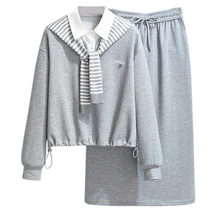 今年流行爆款假两件长袖上衣卫衣半身裙女套装2026春季新款连衣裙