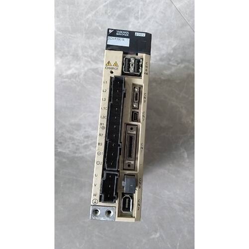SGDV-R70A11A 安川 驱动器拆机，实物图