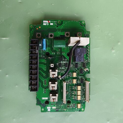 变频器驱动板BC186A832G52E74GA7.