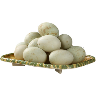 正宗农家散养土鸭蛋新鲜生鸭蛋批发整箱30枚现捡带壳青皮笨鸭子蛋