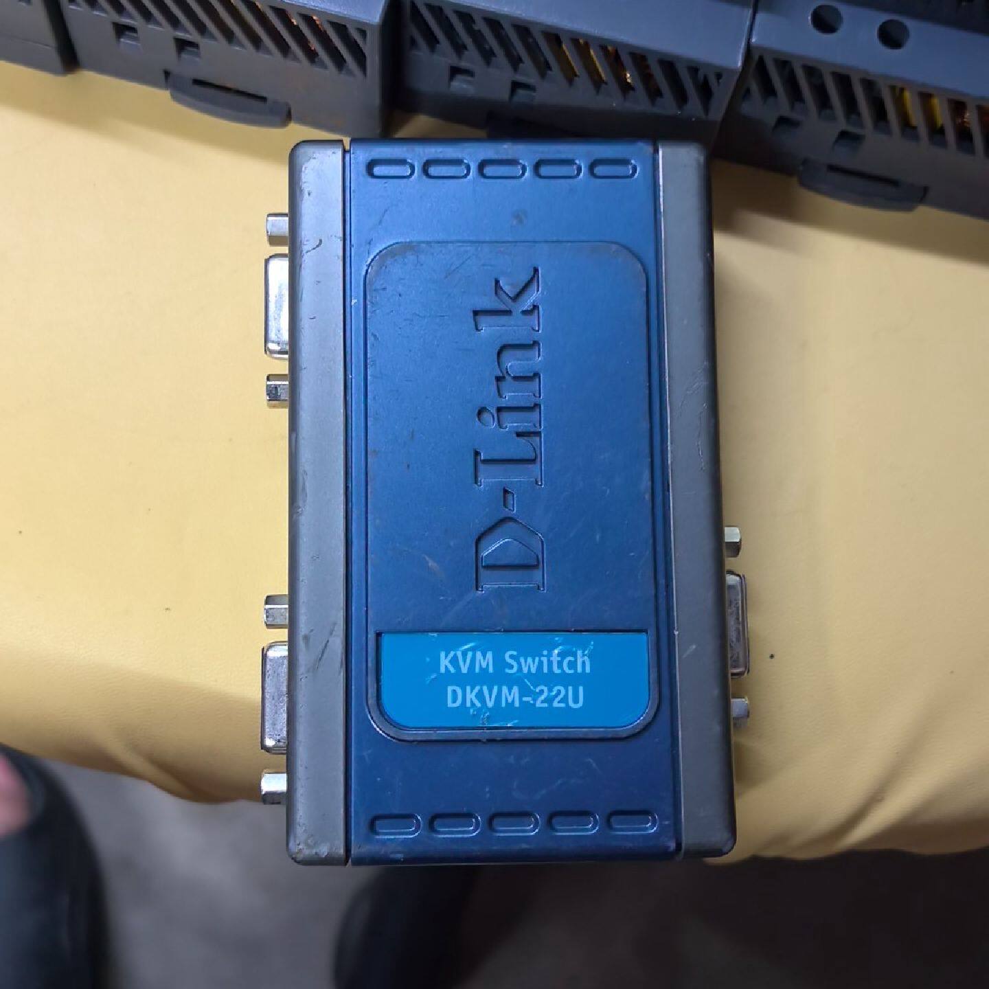 询价DLink友讯DKVM22U2口KVM切换器议价